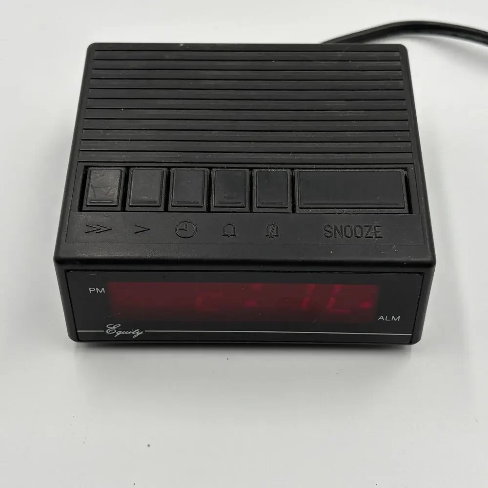 Vintage Equity Model 1010 Digital LED Alarm Clock Red Display Snooze Black
